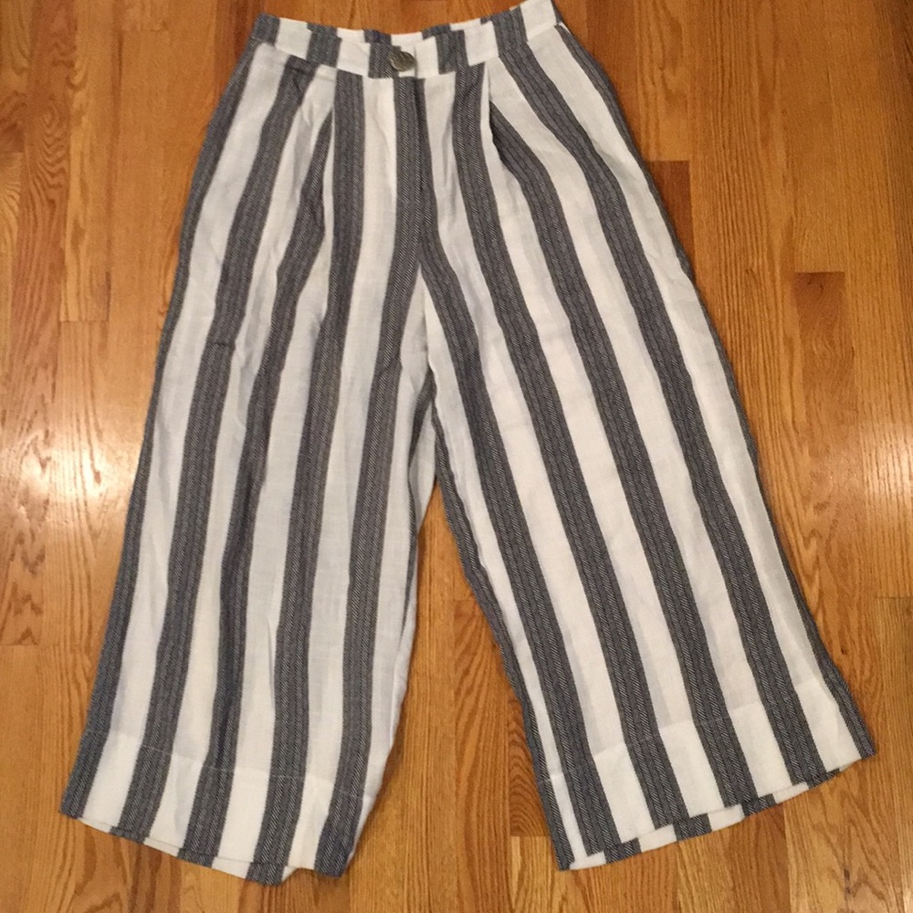 Stripped Wide Leg Pant